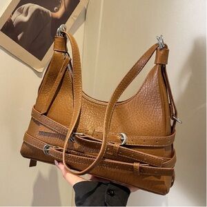 Huskycat motorcycle commuter shoulder bag